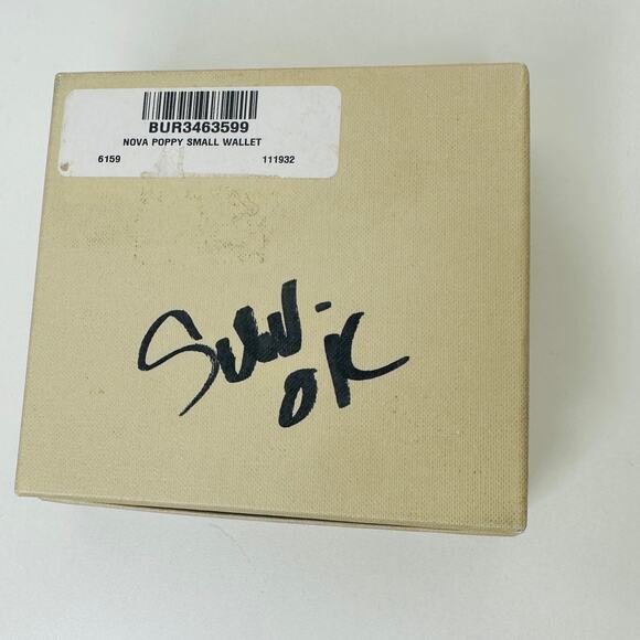 Burberry Black and Beige Checkered Clutch - Picture 15 of 16